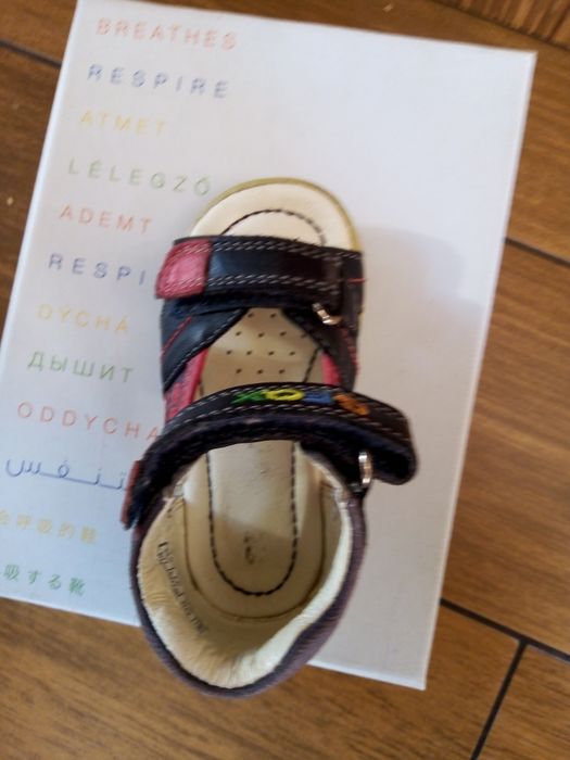 Sandałki Geox rozmiar 21