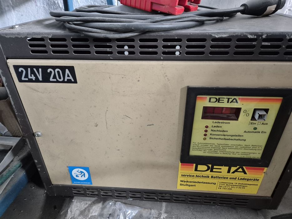 Ładowarka prostownik do wózków widłowych