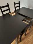 Mesa extensível ikea com cadeiras (x4)