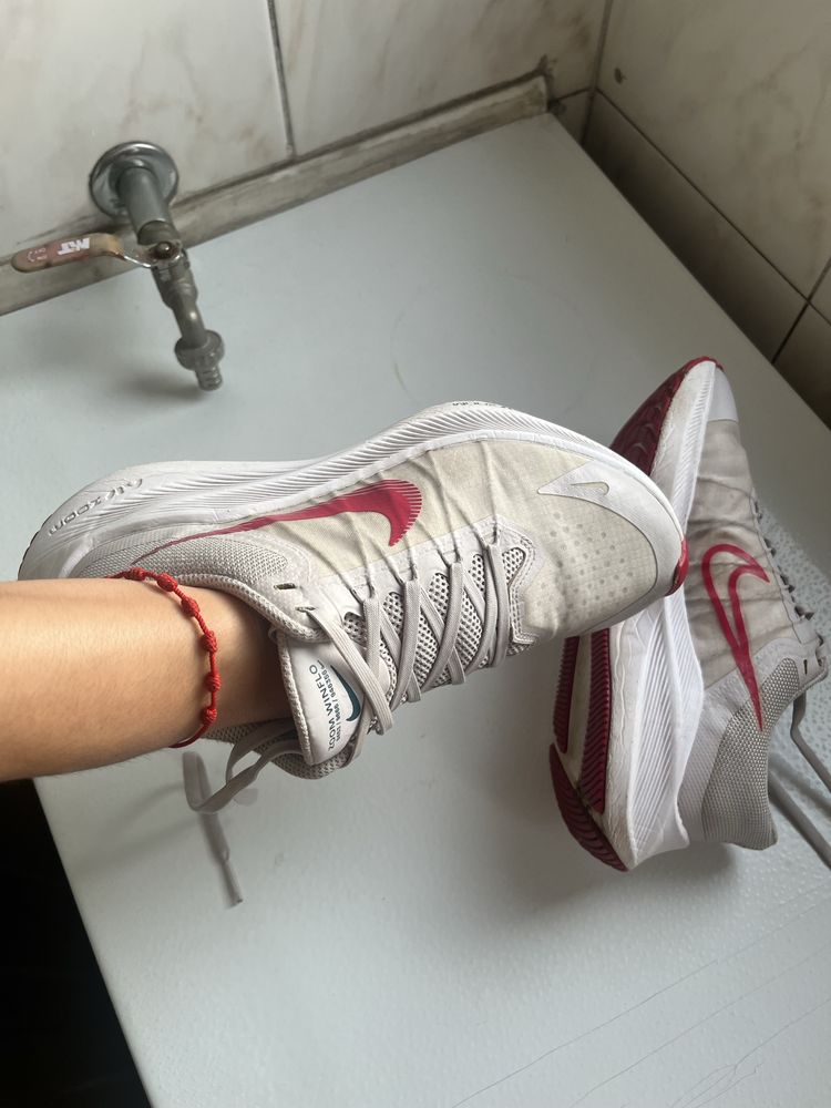 Nike zoom winflo 6453 tamanho 37