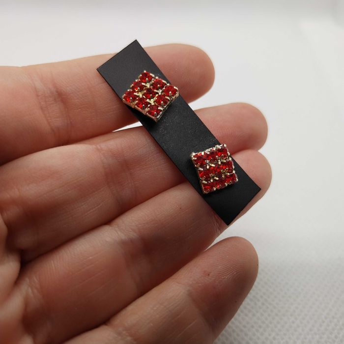 BRINCOS (6) 1 unid- 3€; 2 unid- 4€; 3 unid- 5€