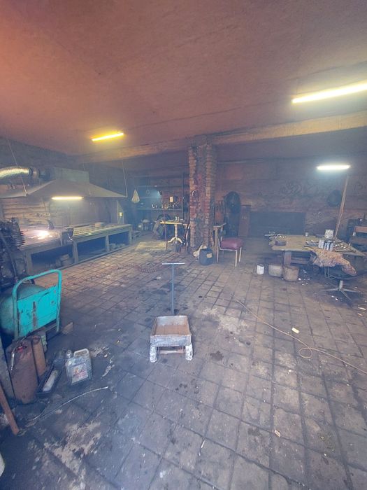 Продаж. Територія. Виробничі приміщення! Офіс. Майже 95 квартал.