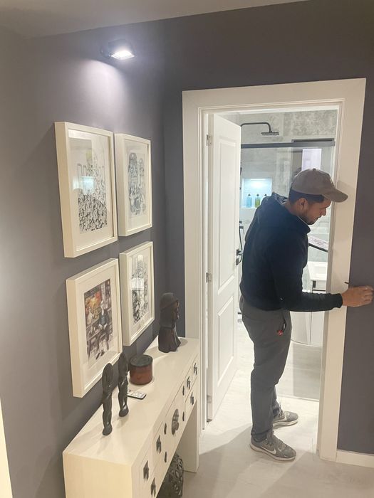 Trabalhamos  com pintura e revestimentos em pladu,Orçamentos gratuito!