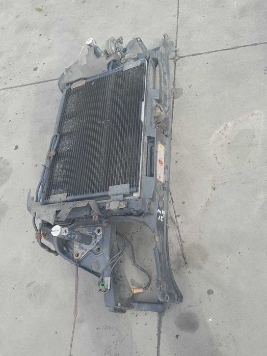 Audi A4 B5 1.8 ADR - pas przedni chłodnice KOMPLETNY