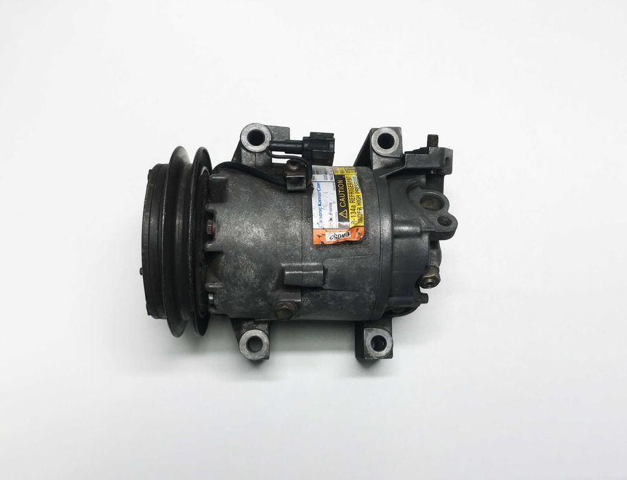 Компресор кондиціонера Nissan Almera N16. Primera P12 - 2.2dCi