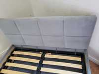 Łóżko tapicerowane z dużym pojemnikiem na pościel 120x200