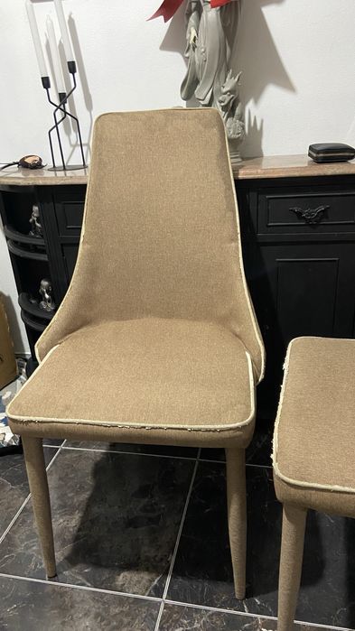 Conjunto 4 cadeiras usadas