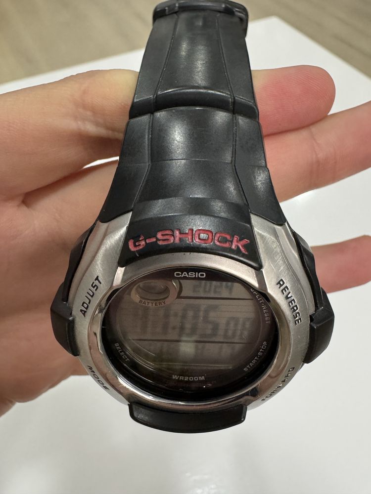 Часы Casio G-SHOCK G-7300