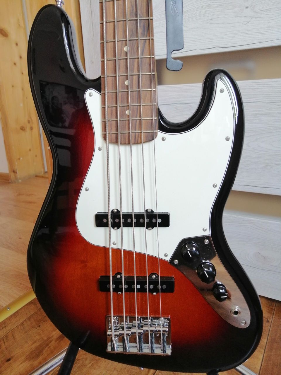 Gitara basowa Fender jazz bass 5 meksyk