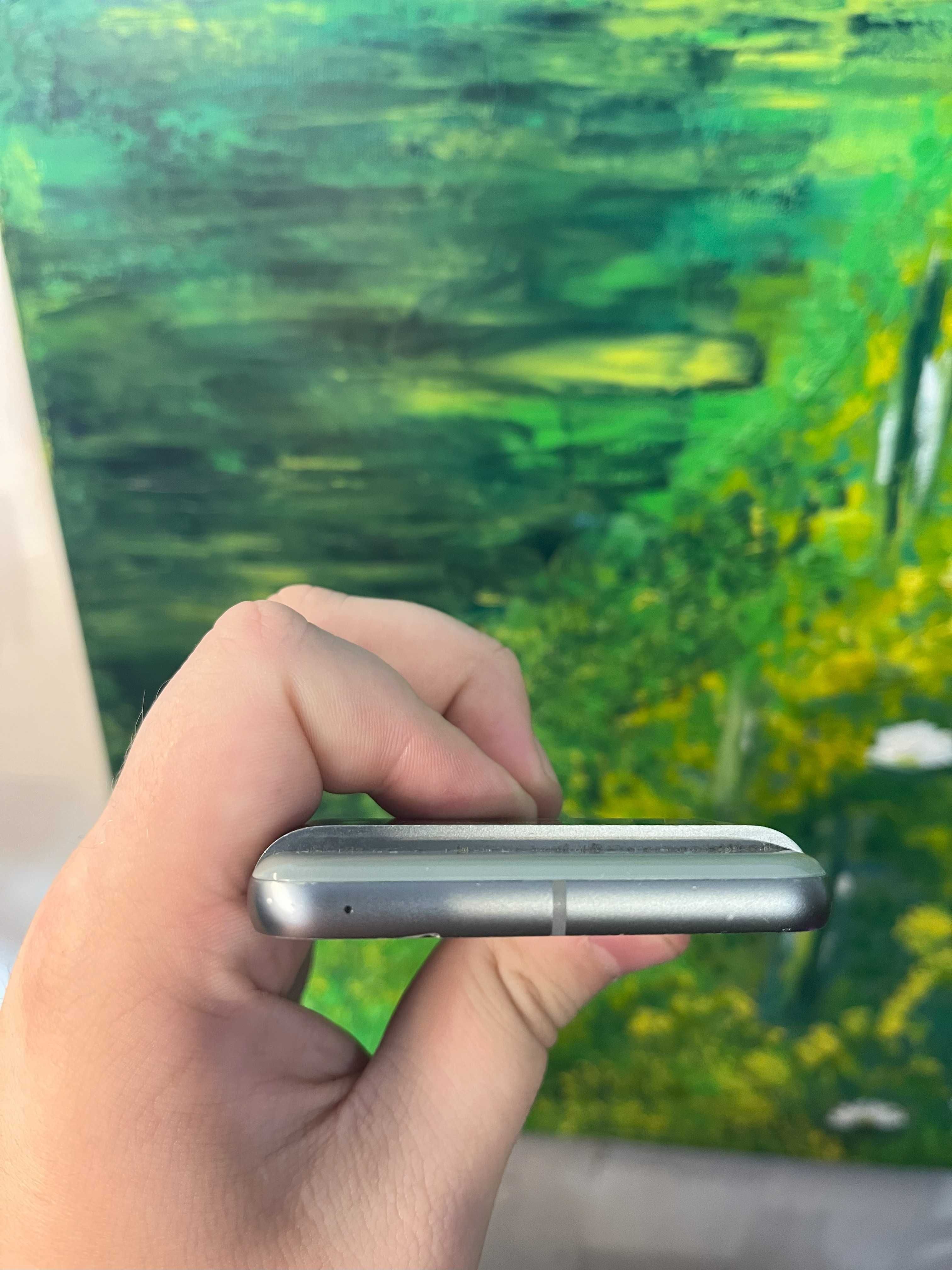 Pixel 8 128 + pixel stand 2