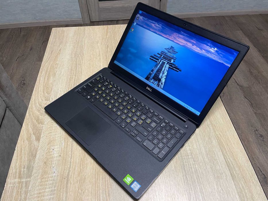 Ігровий Dell Latitude 3500, i7-8565u,Nvidia MX130,ОЗУ 16GB,SSD 256,США