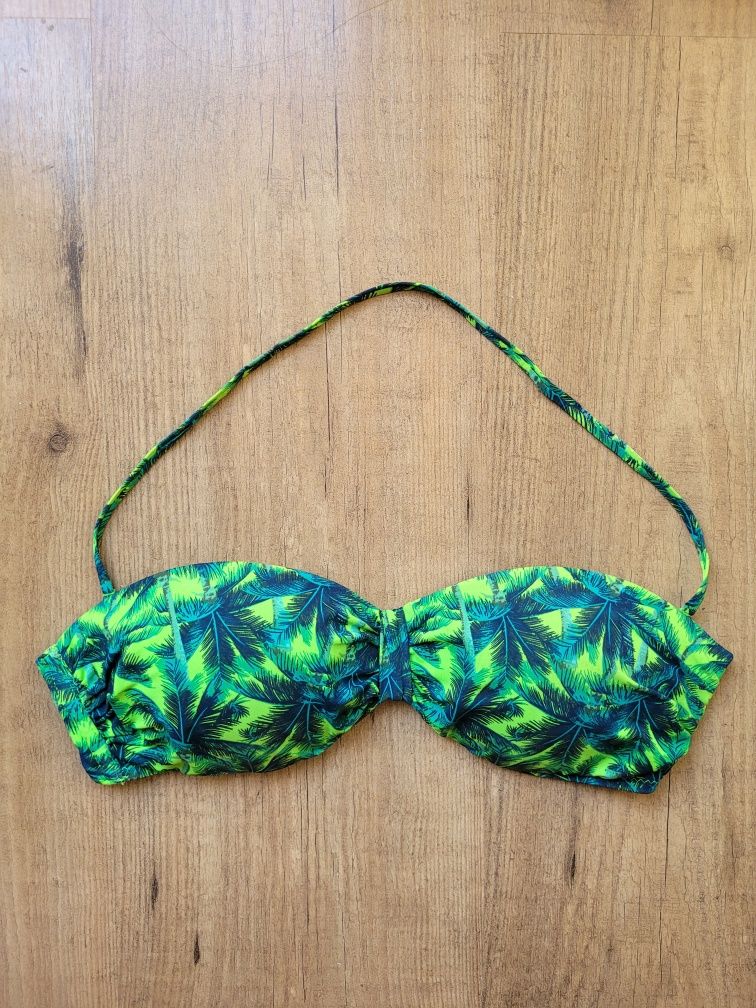 Parte de cima de bikini verde com palmeira da Tezenis