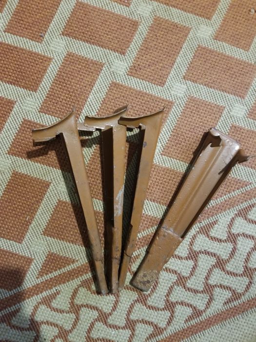 Ніжки до ванни метал.