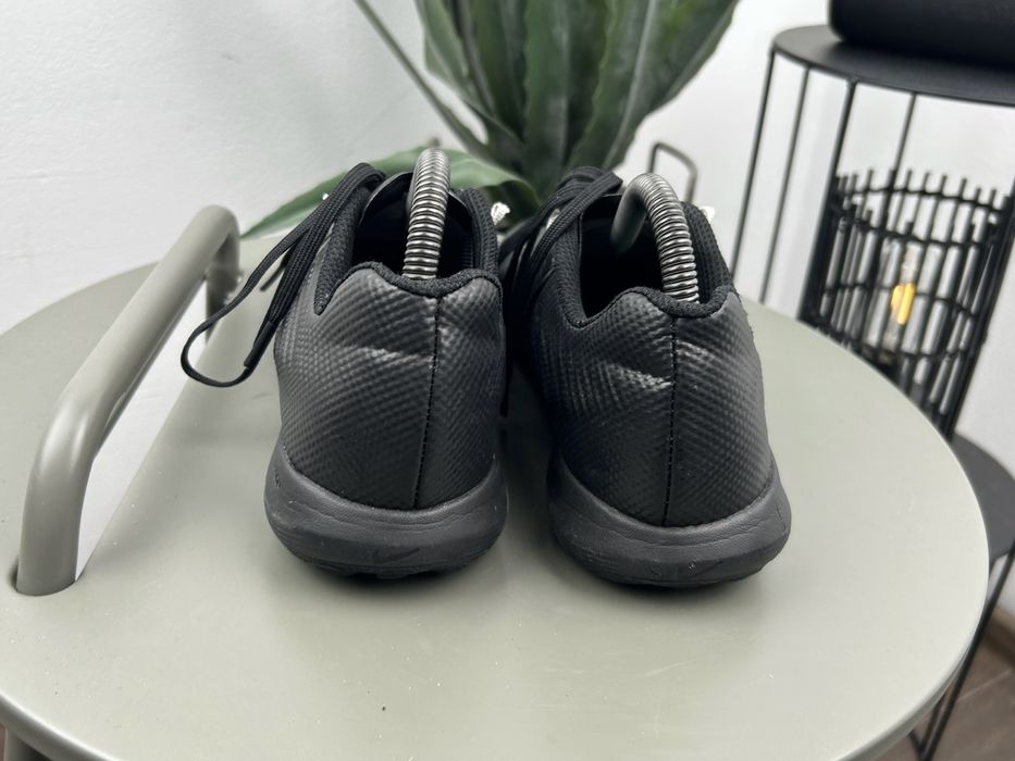 Оригінал! Футзалки Nike Lunar Legend 40.5 розмір М06003