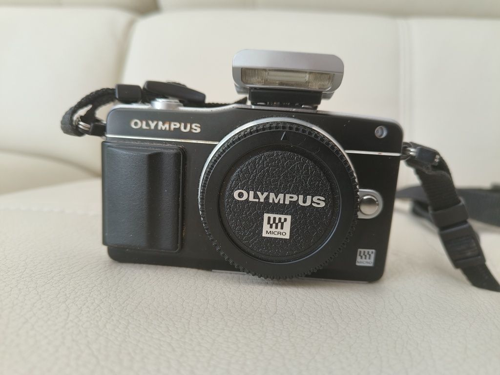 Aparat cyfrowy Olympus PEN mini E-PM2
