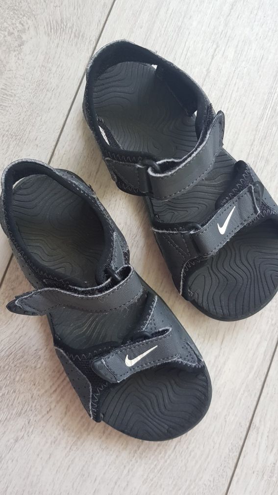 Sandały Nike rozmiar 27
