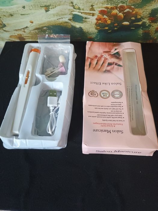 Nowy tylko 21 zł Elektryczny zestaw do manicure !!!