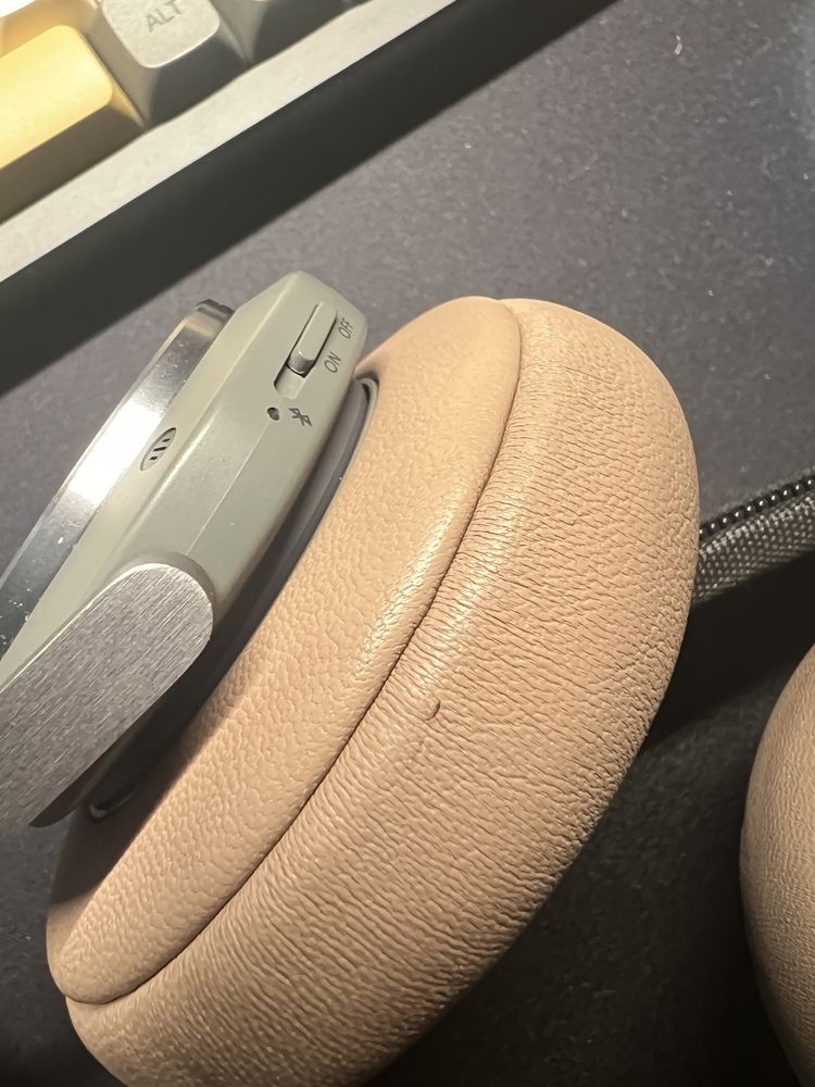 Beoplay h9 bang & olufsen навушники