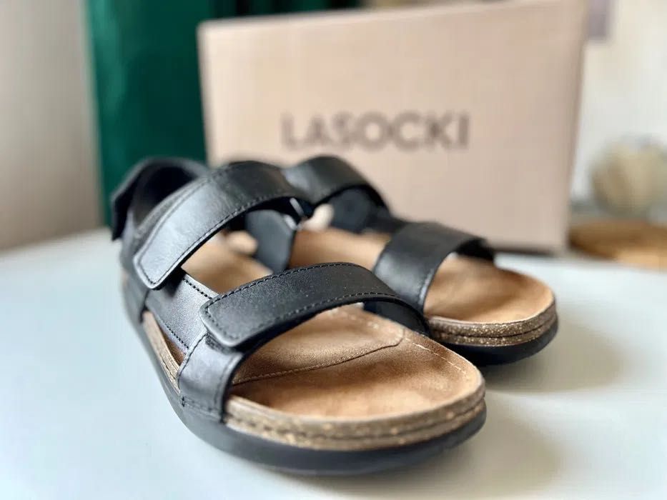 Lasocki sandały skórzane (jak nowe) (43)