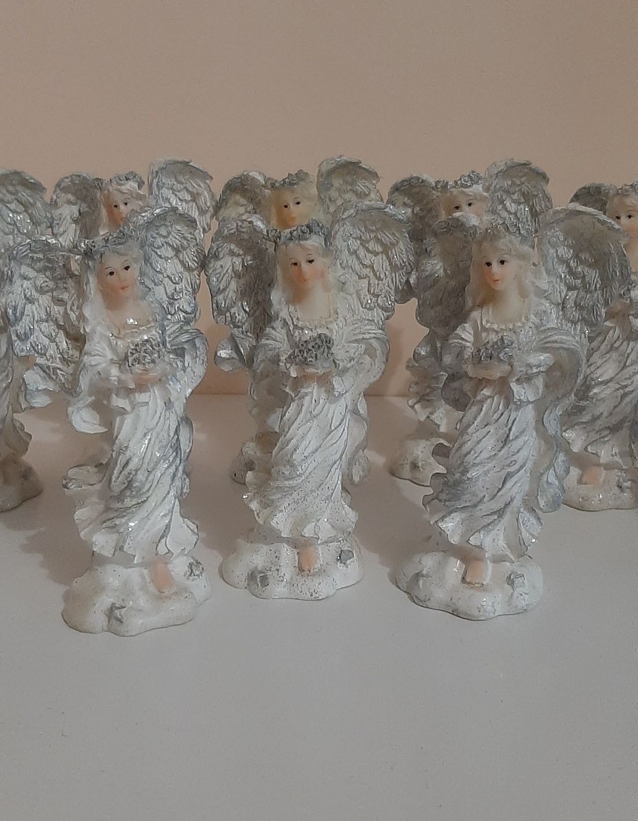 Фігурки Ангеликів ,великий вибір .Декор