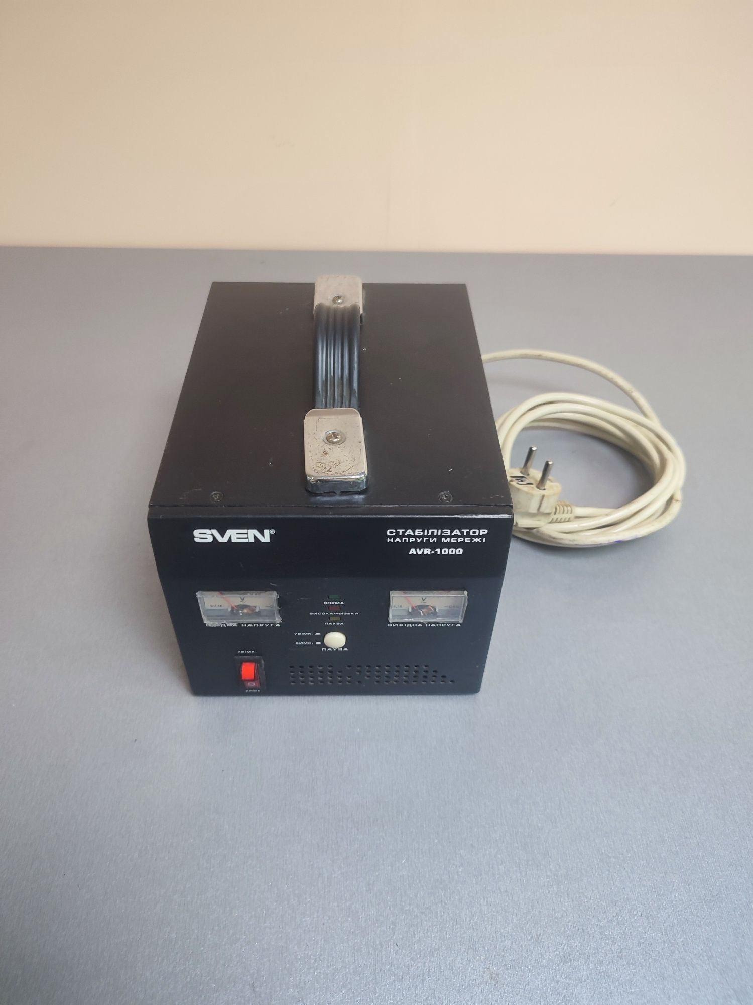 Стабилизатор Sven AVR-1000