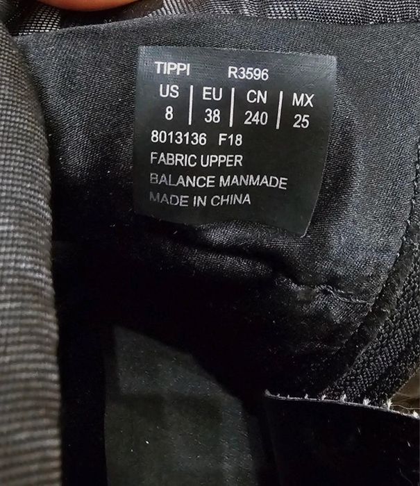 Buty zimowe śniegowce hilfiger  ocieplane kozaki Calvin klein 38