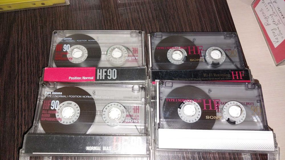Аудіо касета SONY HF90 та EF90.