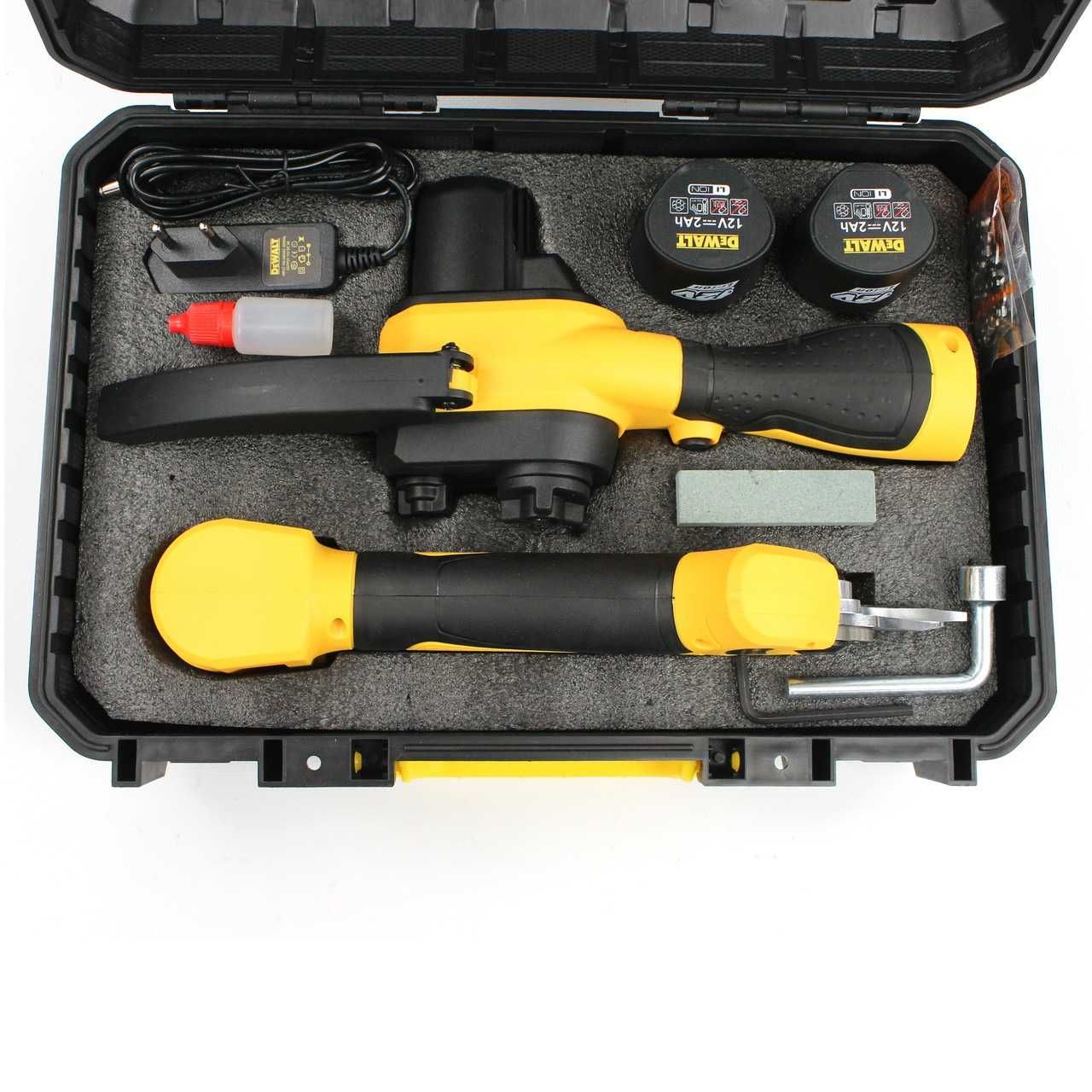 АКБ набір 2в1 від DeWalt 12V (Секатор DCMP240P1 + пила DCM150N) Деволт