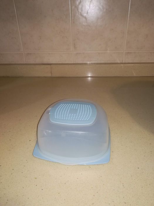 5 Tupperwares como novos ,valor só hoje e amanhã