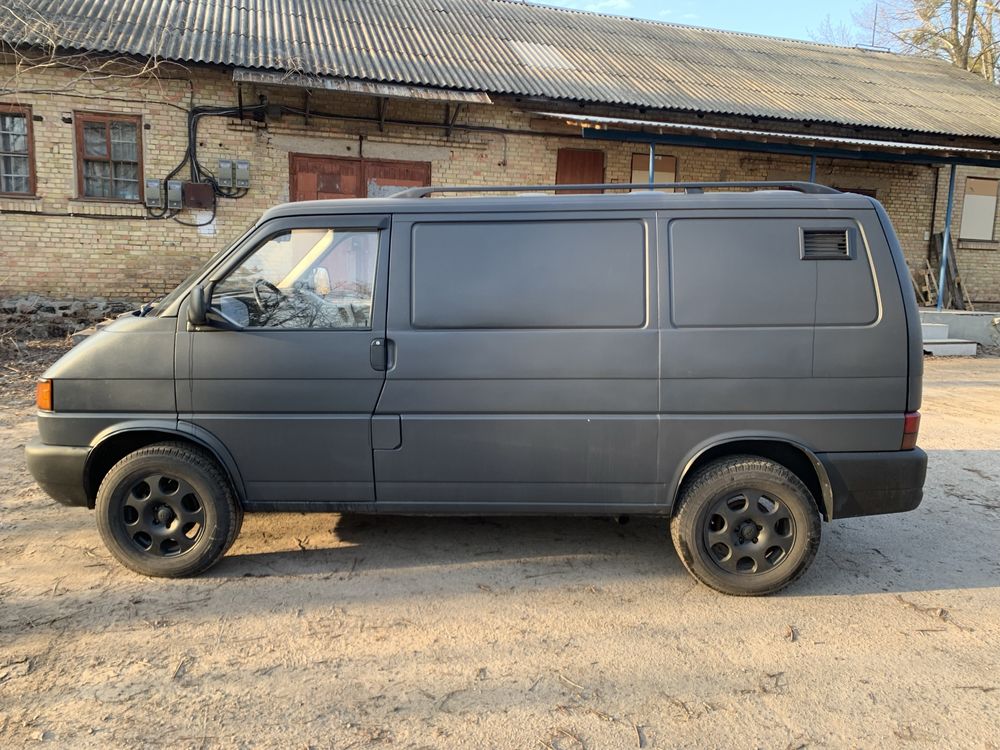 Продаж Volkswagen T-4