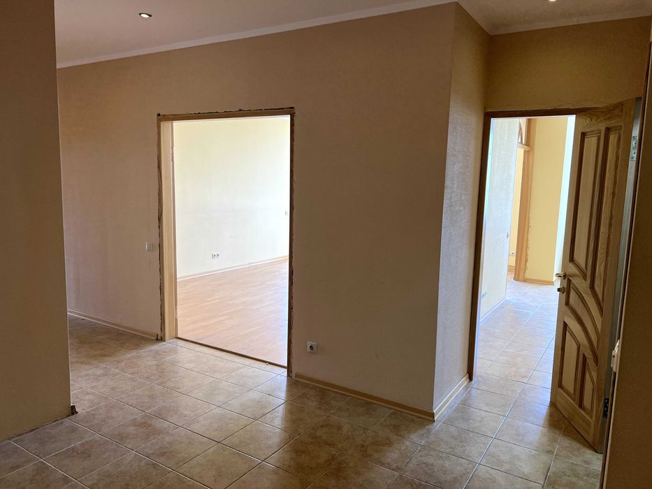 Silver Breeze, 140м2, видова 4к кв під ремонт! Дніпровська набережна 1