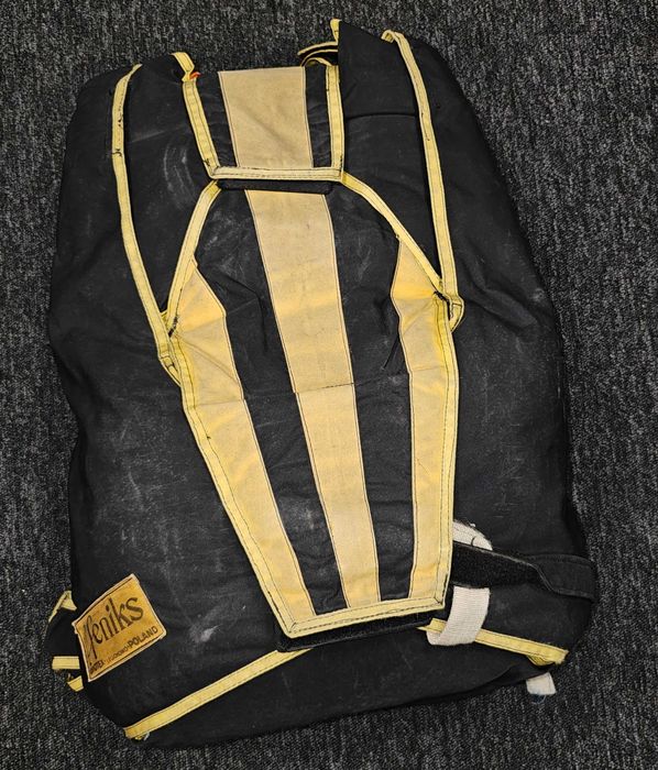 Spadochron Feniks L-1