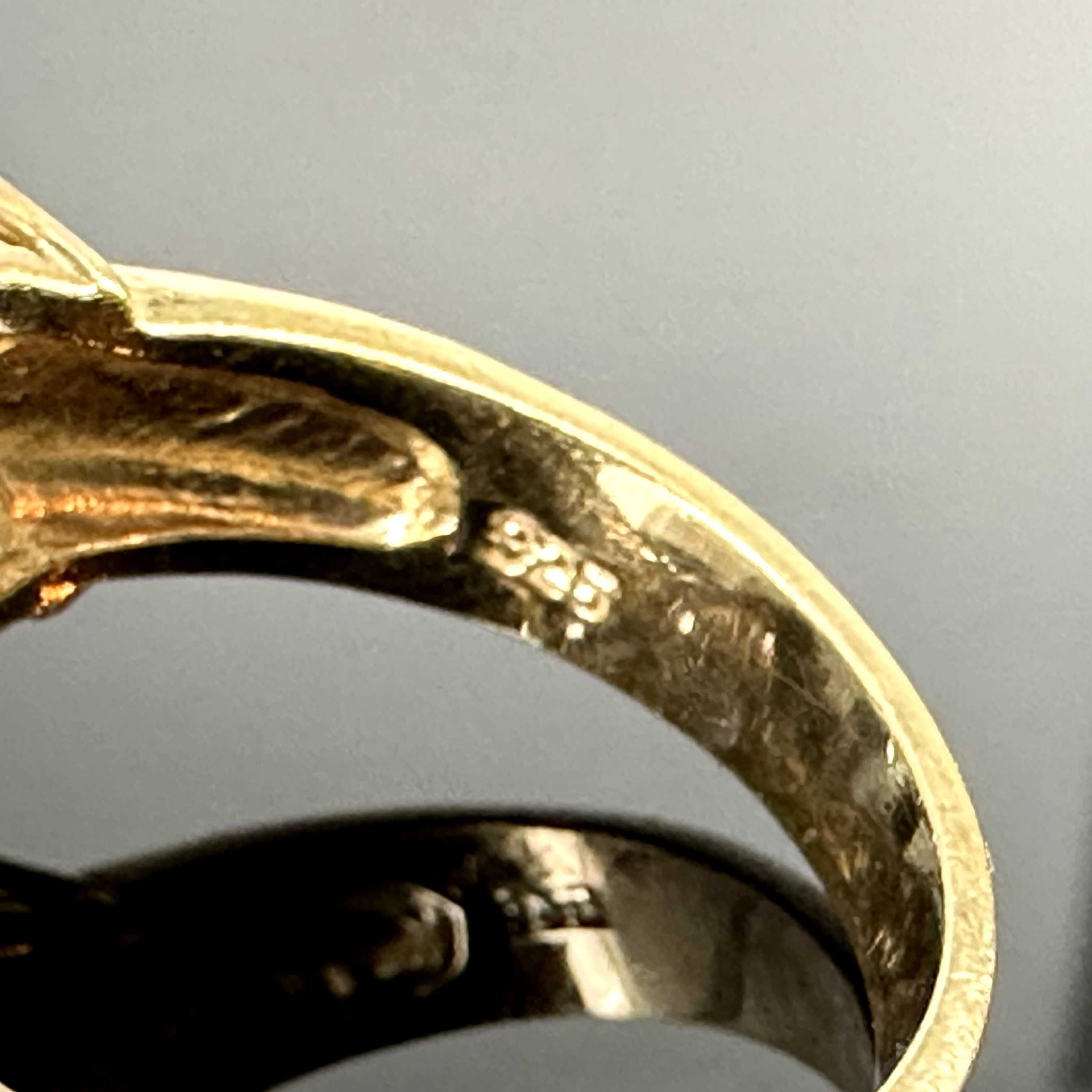 Srebro - Srebrny pierścionek pozłacany z Szafirem i Cyrkoniami