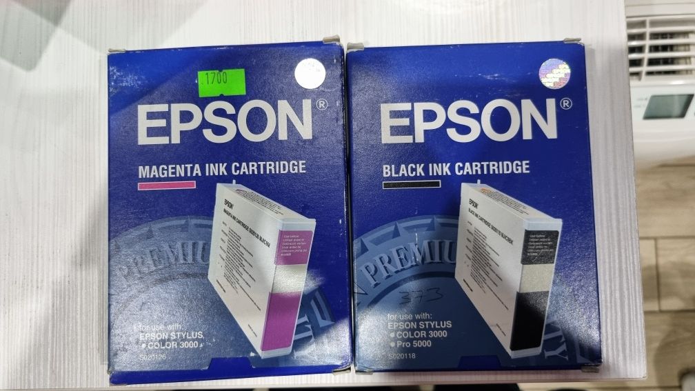 Оригинальные картриджи EPSON  S020126 S020118