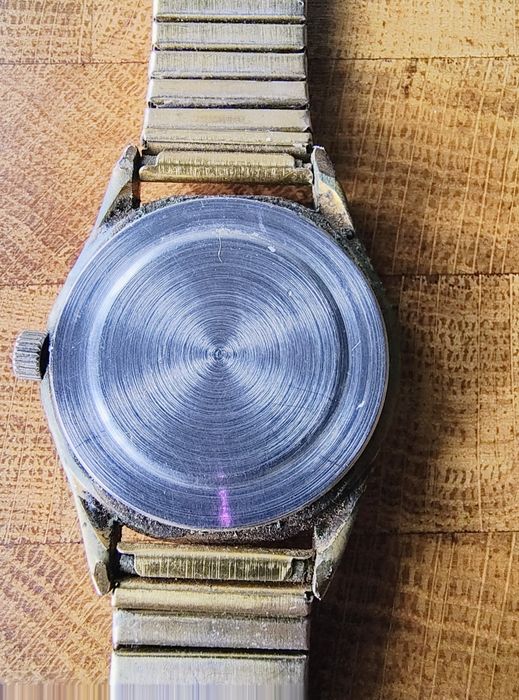 Годинник Luch та Philip Persio Qwartz water resistant.