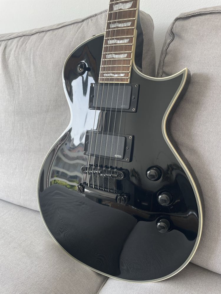 ESP LTD EC-1000 Black EMG com Case ESP