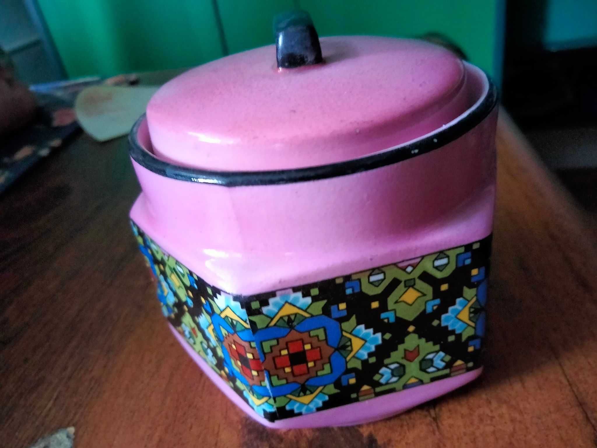 Cukierniczka ceramiczna