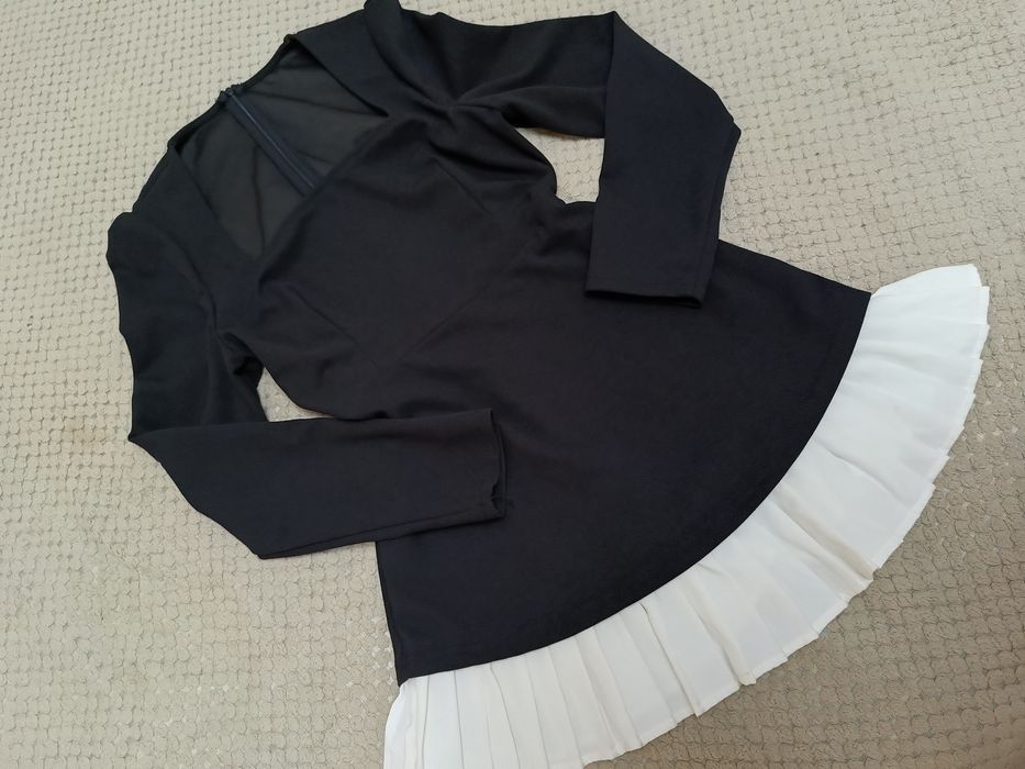 Продам сукню  чорного кольору