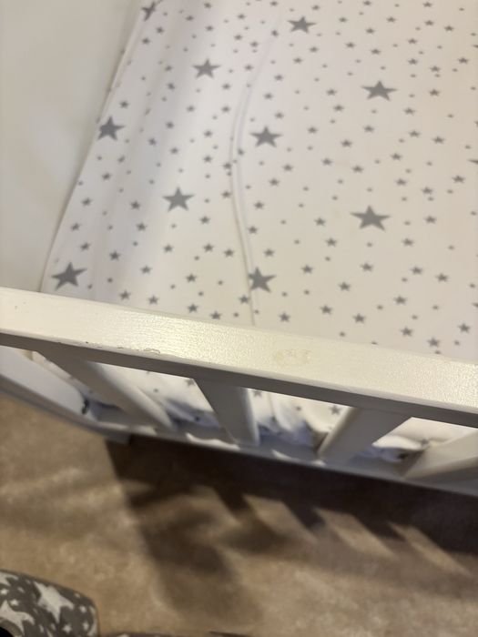 Łóżeczko niemowlece