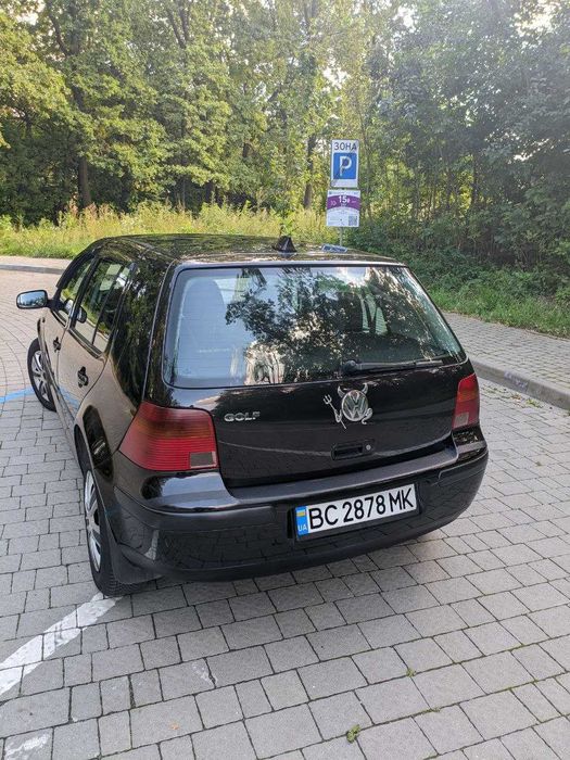 volkswagen golf 4