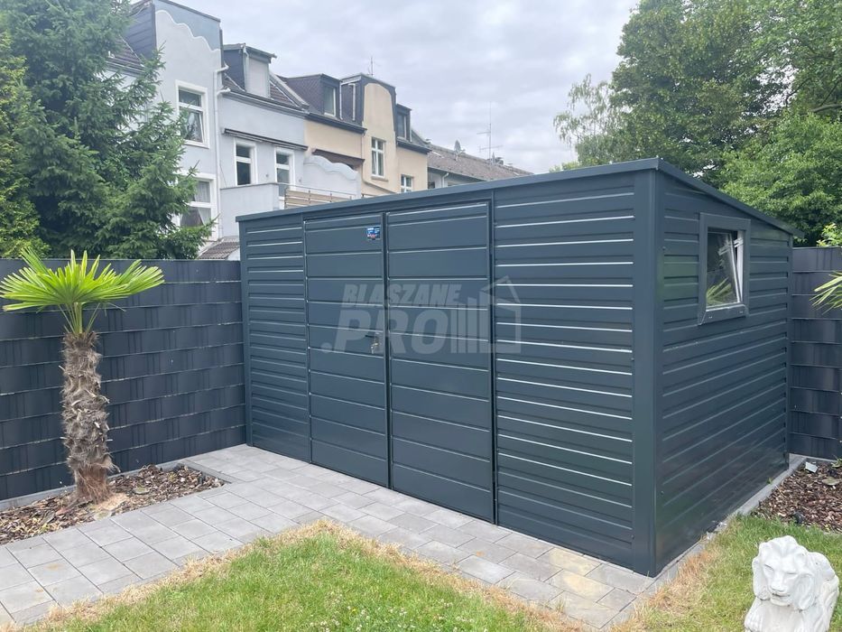 Domek ogrodowy 5x3 brama dwuskrzydłowa okno antracyt spad w tył GP116