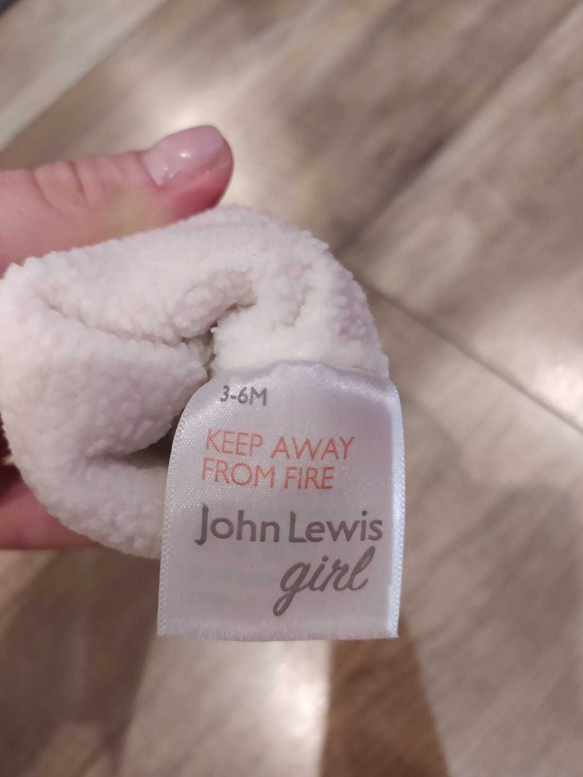 Rękawiczki firmy John Lewis