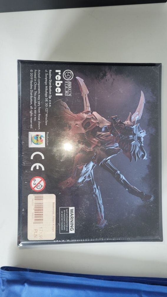 Nemesis: Alien Kings - nowe w foli

Alternatywne wersje królowych obc