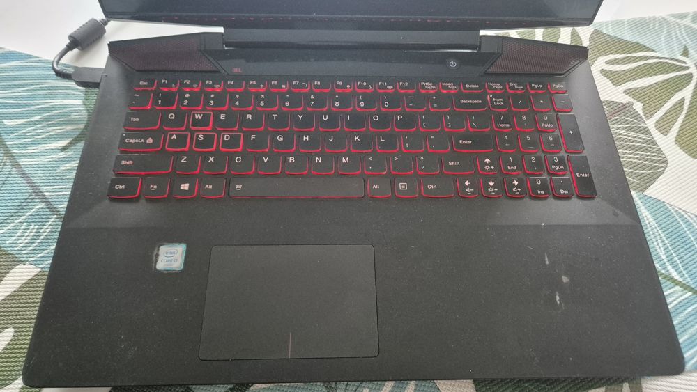 Laptop Lenovo Ideapad Y700  17 cali