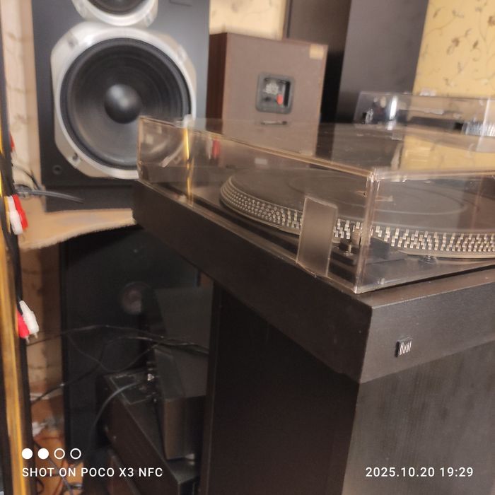 Проигрователь виниловых пластинок Dual cs 522