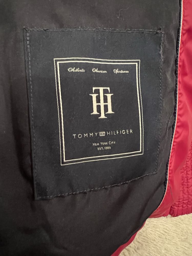 Kurtka  puchowa damska Tommy Hilfiger L krotka z metka malinowa