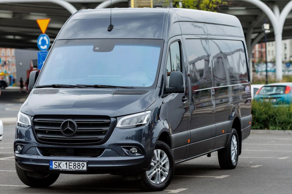 Mercedes-Benz Sprinter  319 CDI V6 3.0 CDI 190 KM 7G-Tronic 907 LONG