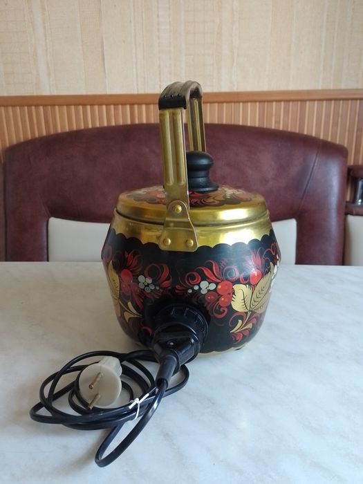 Элчайник б/у расписной из ссср 3л