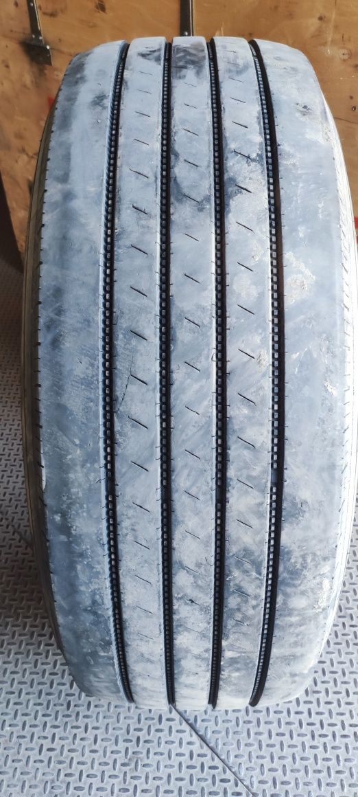 Шини 385/65/22.5 Royalblack RS 201,Lanvigator S201