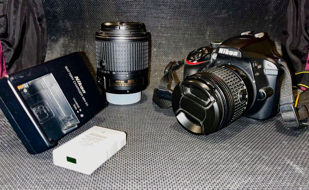 DESCONTO 25%!! Camera Nikon D3400 + 2 Lentes + Carregador